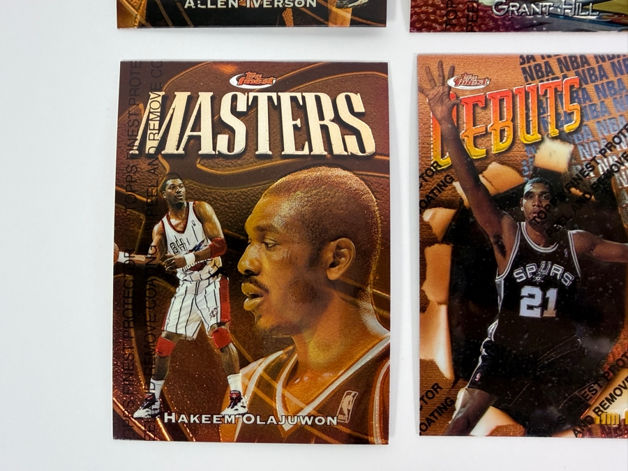 (6) 1997-98 Topps Finest NBA Basketball Trading Cards with Protective Coatings Featuring Allen Iverson, Grant Hill, John Stockton, Hakeem Olajuwon, Tim Duncan Rookie Card and Tracy McGrady [Photo 5]