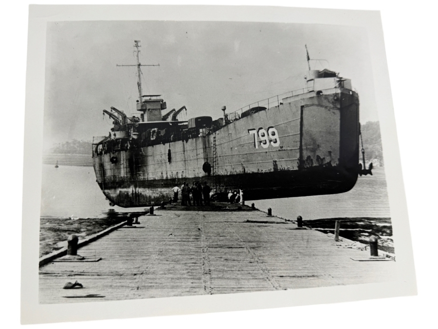 Collection of Over 100+ US Navy Photographs (Mainly 8' X 10') Including US Navy Ships - See Photos [Photo 2]