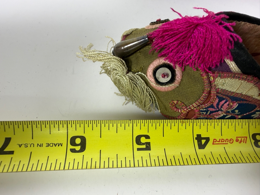 Vintage Pair Of Chinese Handmade Embroidered Silk Children's Shoes 5.5L [Photo 8]