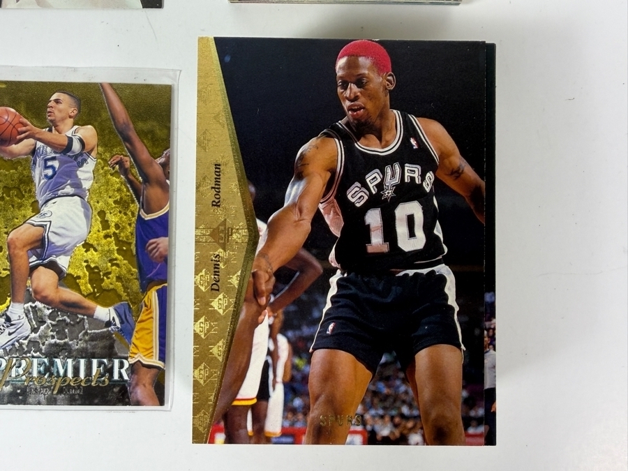 Large Lot of 1994-95 Upper Deck SP NBA Basketball Trading Cards
 [Photo 2]