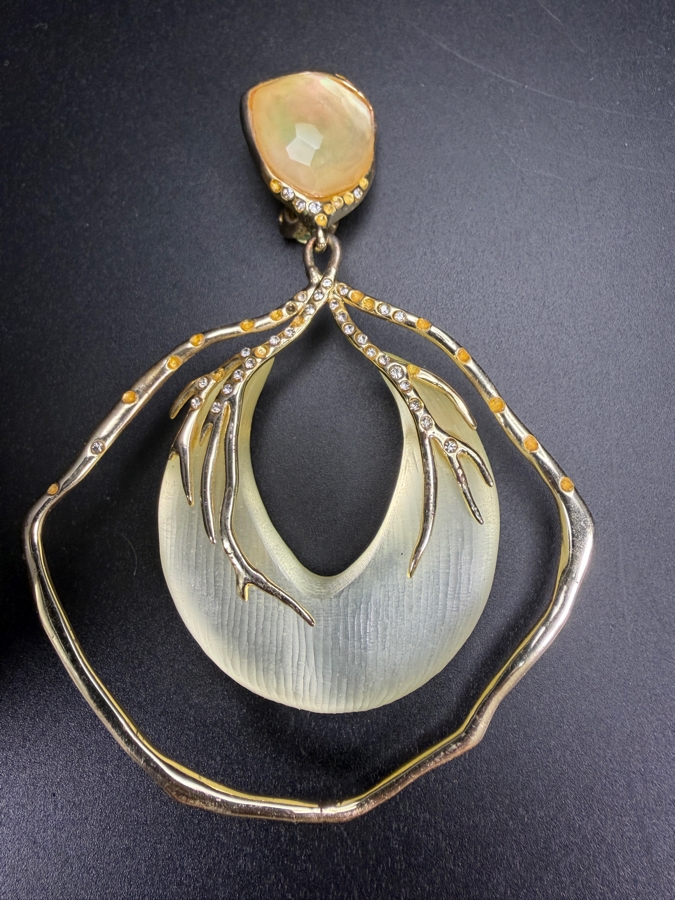 Alexis Bittar Clip-on Earrings [Photo 3]