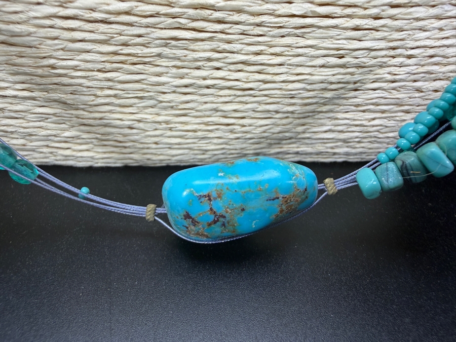32' Turquoise Necklace [Photo 2]
