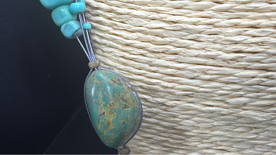 32' Turquoise Necklace [Photo 3]