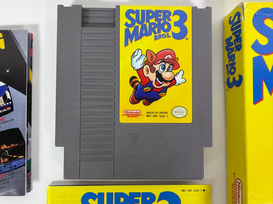 Vintage 1990 Super Mario Bros. 3 Video Game Cartridge for Nintendo Entertainment System (NES) [Photo 2]