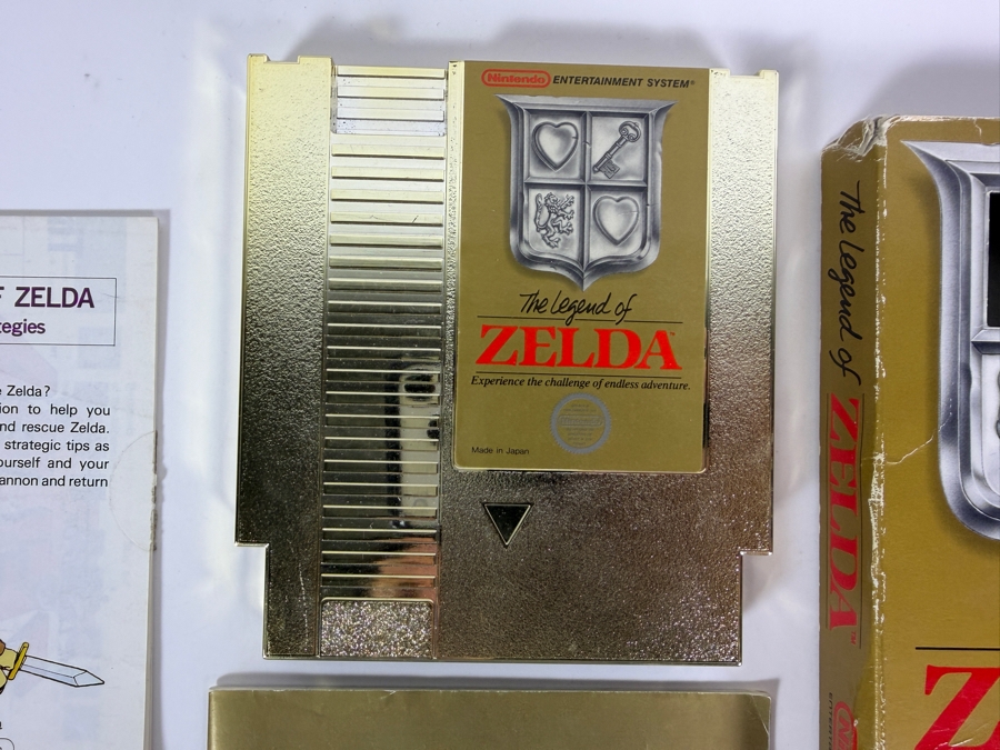 Vintage 1987 The Legend of Zelda Video Game Cartridge for Nintendo Entertainment System (NES) [Photo 2]