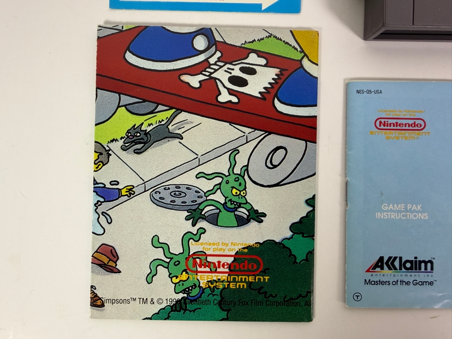 Vintage 1991 The Simpsons: Bart vs. the Space Mutants Video Game Cartridge for Nintendo Entertainment System (NES) [Photo 4]