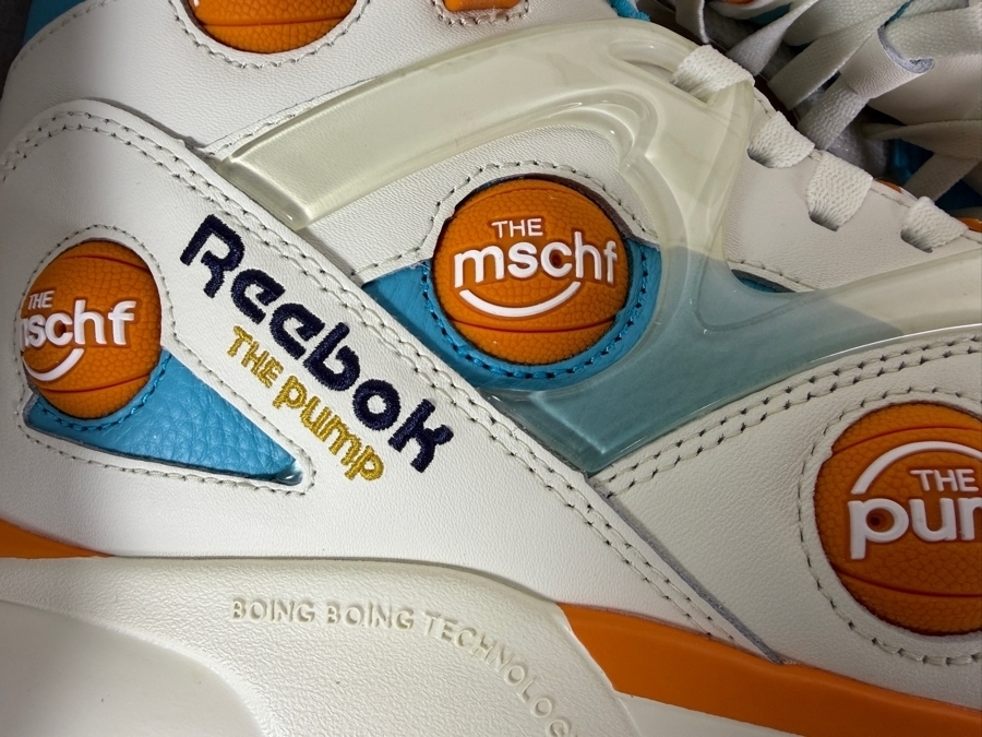 New Pair of MSCHF x Reebok Pump Omni Zone IX Men's Shoes Size 9 [Photo 4]