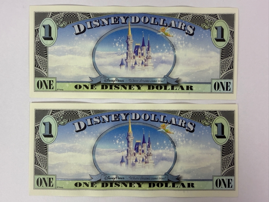 (2) 2007 $1 Disney Dollars Featuring Ariel from The Little Mermaid In Mint Uncirculated Condition Consecutive Serial Numbers A00145675 / A00145676 [Photo 4]