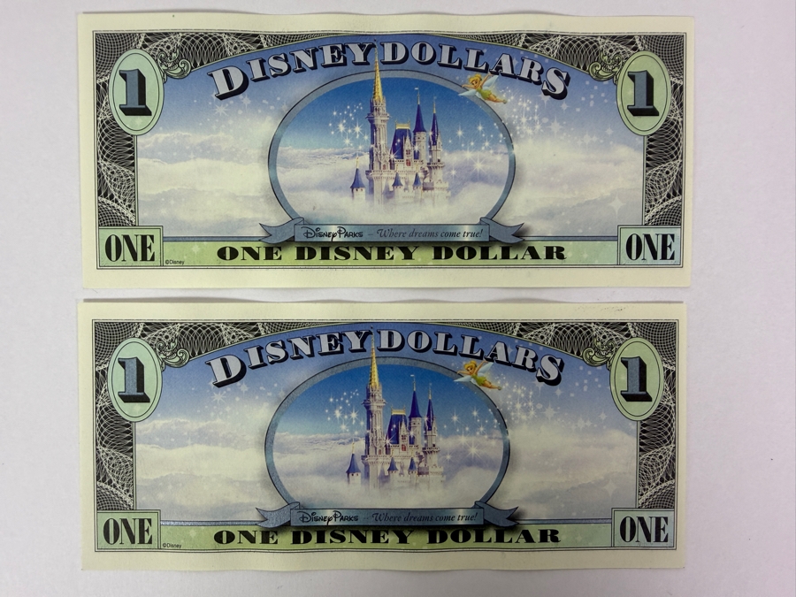 (2) 2007 $1 Disney Dollars Featuring Ariel from The Little Mermaid In Mint Uncirculated Condition Consecutive Serial Numbers A00145677 / A00145678 [Photo 3]