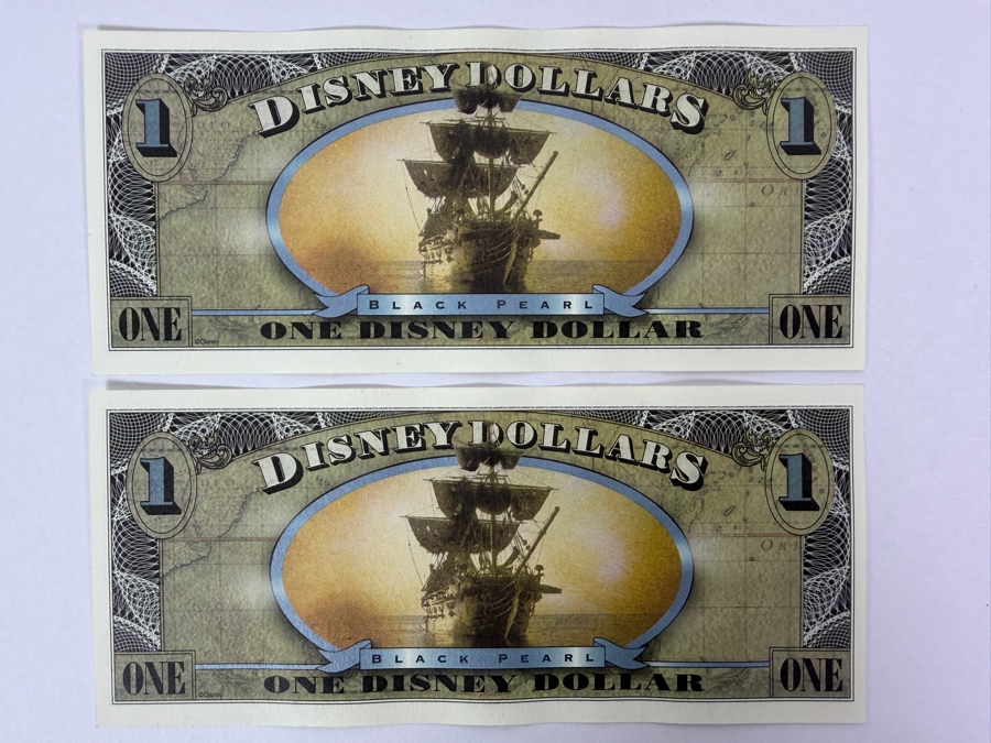 (2) 2007 Series $1 Disney Dollars Pirates of the Caribbean: The Curse of the Black Pearl Design In Mint Uncirculated Condition Consecutive Serial Numbers E00056096B / E00056097B [Photo 4]