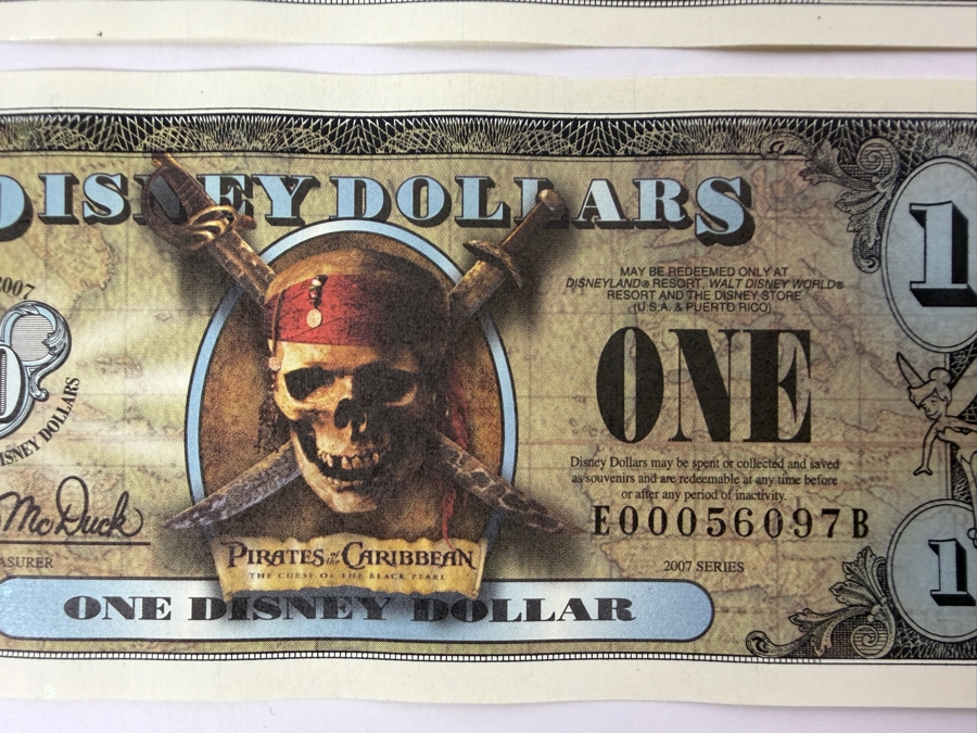 (2) 2007 Series $1 Disney Dollars Pirates of the Caribbean: The Curse of the Black Pearl Design In Mint Uncirculated Condition Consecutive Serial Numbers E00056096B / E00056097B [Photo 3]