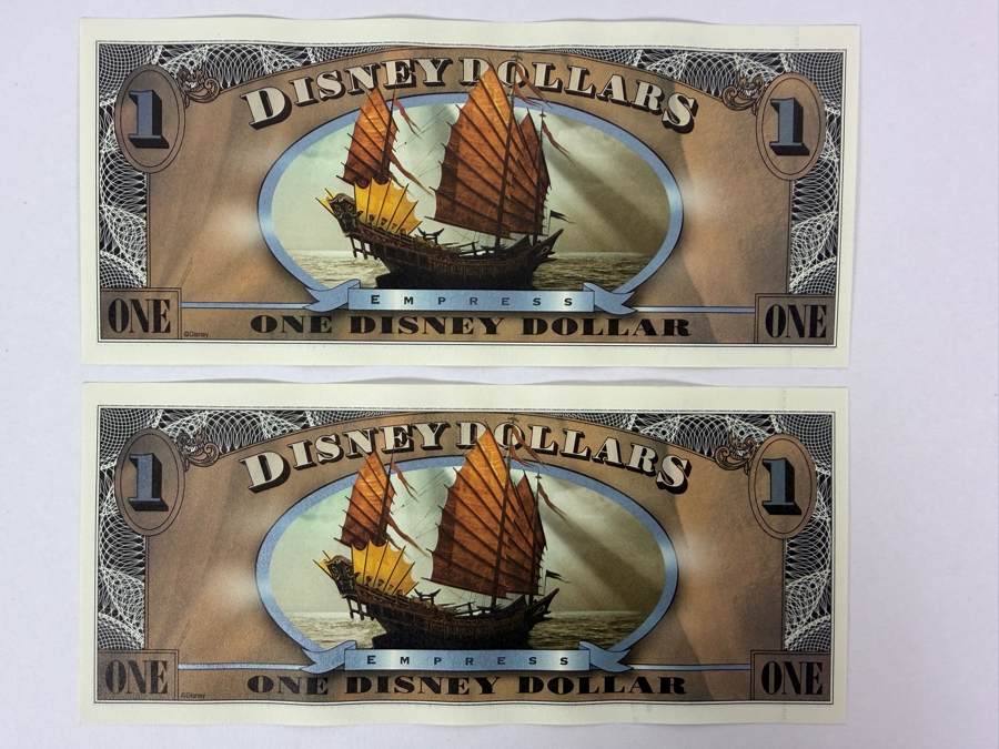 (2) 2007 Series $1 Disney Dollars Pirates of the Caribbean: At World's End Skull Design In Mint Uncirculated Condition Consecutive Serial Numbers E00037233E / E00037234E [Photo 4]