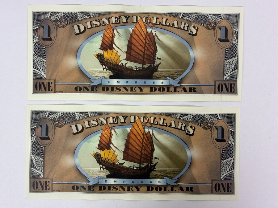 (2) 2007 Series $1 Disney Dollars Pirates of the Caribbean: At World's End Skull Design In Mint Uncirculated Condition Serial Numbers E00037226E / E00037229E [Photo 4]