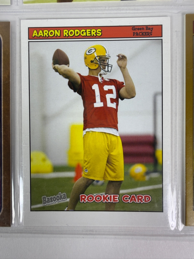 (9) Aaron Rodgers Rookie NFL Football Cards - See Photos [Photo 10]
