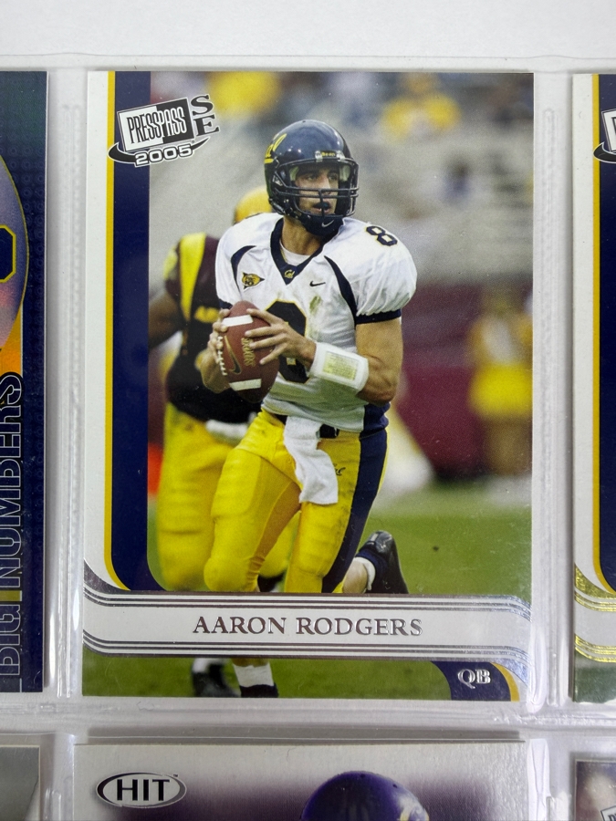 (8) Aaron Rodgers Rookie NFL Football Cards - See Photos [Photo 4]