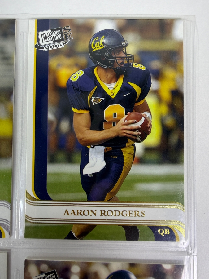 (8) Aaron Rodgers Rookie NFL Football Cards - See Photos [Photo 5]