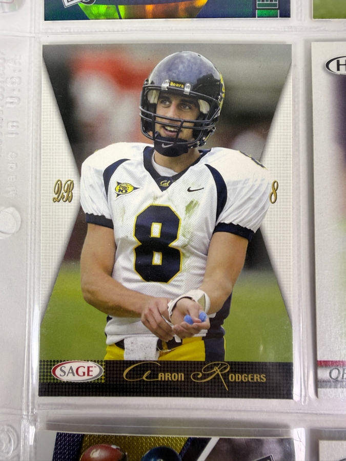 (8) Aaron Rodgers Rookie NFL Football Cards - See Photos [Photo 6]
