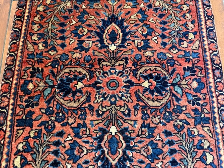 Small Hand-Knotted Wool Persian Rug 22.5 X 28 [Photo 3]