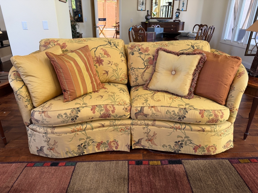 Traditional Chintz Fabric Upholstered Rolled Arm Loveseat Sofa Featuring Yellow Botanical Floral Bird Pattern And Tailored Skirt 84' X 40' [Photo 2]