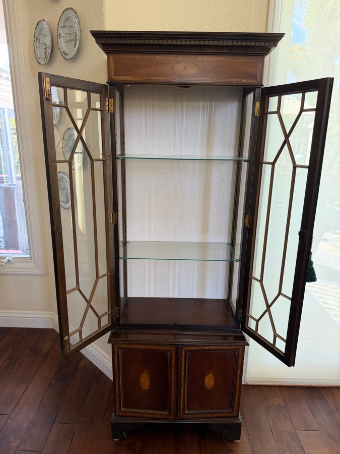 Hekman Copley Place Hepplewhite Style Mahogany Curio Cabinet Featuring Satinwood Marquetry Inlays And Mullioned Glass Doors 25'W X 13'D X 71'H [Photo 6]