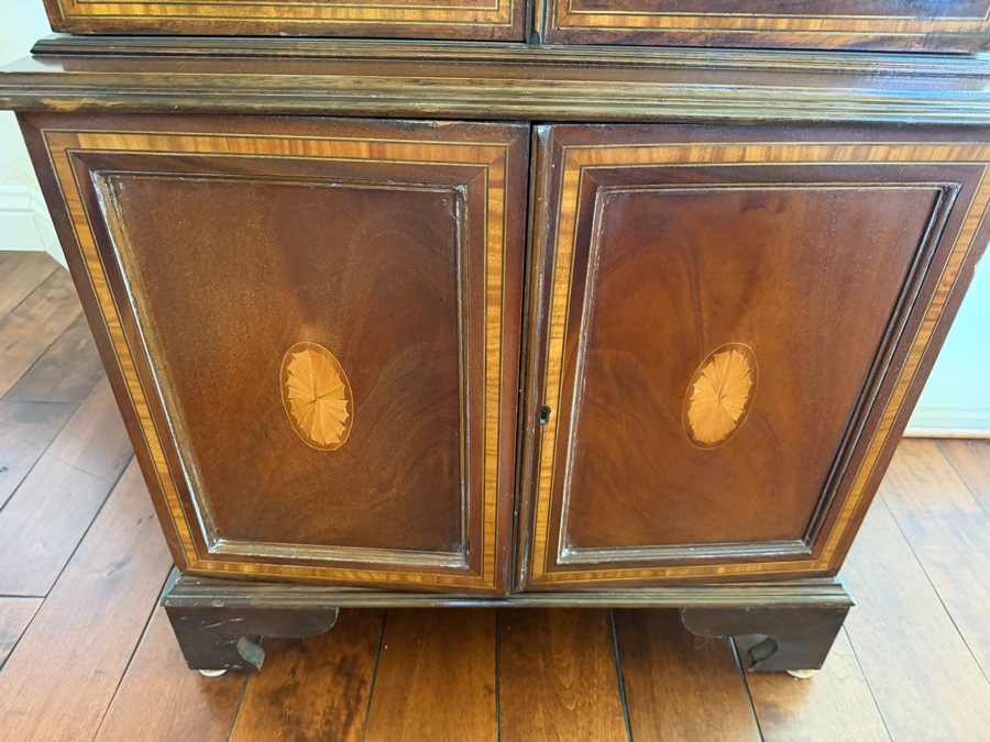 Hekman Copley Place Hepplewhite Style Mahogany Curio Cabinet Featuring Satinwood Marquetry Inlays And Mullioned Glass Doors 25'W X 13'D X 71'H [Photo 3]