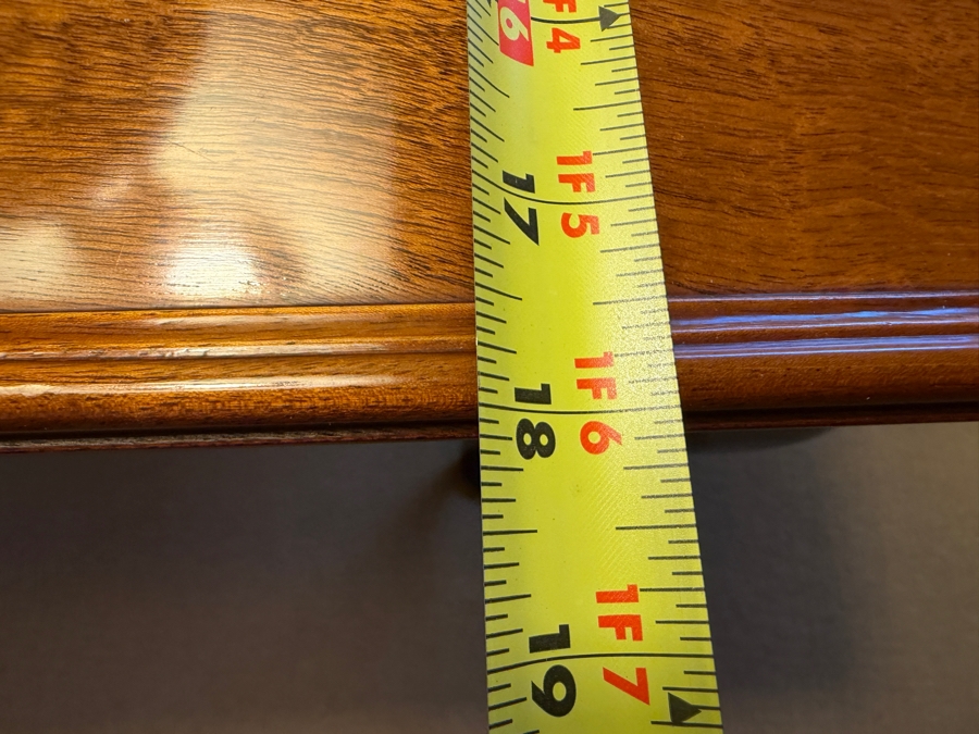 Traditional Queen Anne Style Mahogany Side Table With Pull Out Drink Trays Scalloped Apron And Pad Feet 29'W X 18'D X 27'H [Photo 7]