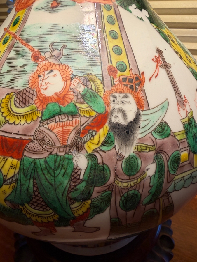 Vintage Chinese Famille Verte Porcelain Garlic Head Vase Table Lamp Decorated With Hand Painted Court Scene 33'H [Photo 4]