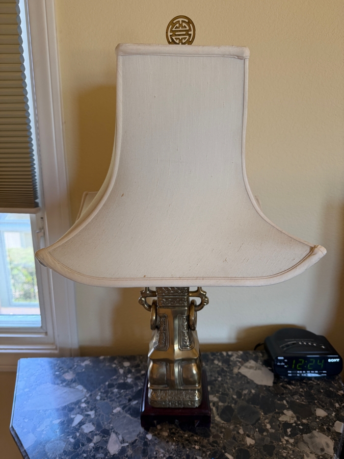 Pair of Vintage Chinoiserie Brass Archaic Gu Vase Table Lamp With Double Happiness Finial and Pagoda Fabric Shade 29'H [Photo 4]