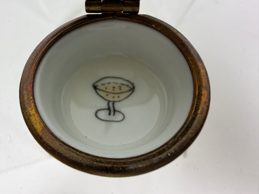 French Limoges Peint Main Porcelain Champagne Bottle In Gold Ice Bucket Hinged Trinket Box 2'H [Photo 5]