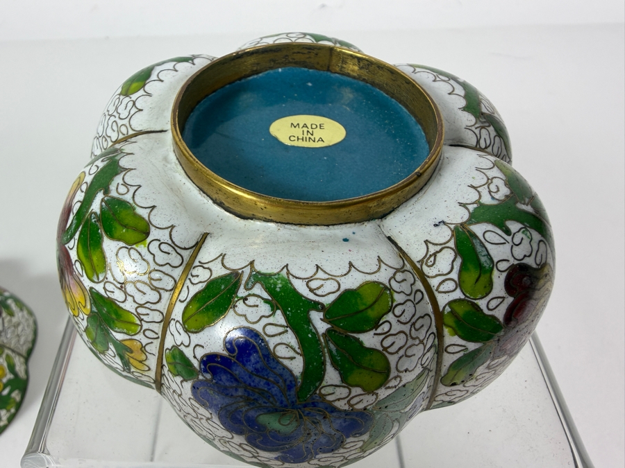 Vintage Chinese Cloisonne Enamel White Ground Pumpkin Shaped Hinged Lidded Trinket Box Featuring Chrysanthemum Blossoms 3'H [Photo 4]