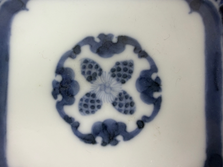 Antique Japanese Ko-Imari Square Kakubachi Serving Bowl Featuring Underglaze Fuki Chojo Fuku Mark 5.75' X 1.5' [Photo 6]
