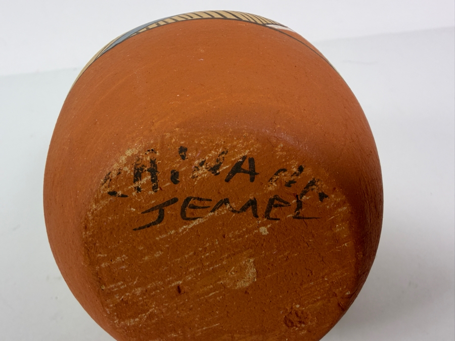 Vintage Chinana Jemez Pueblo Hand Painted Polychrome Pottery Wedding Vase Base Inscription 9'H [Photo 6]