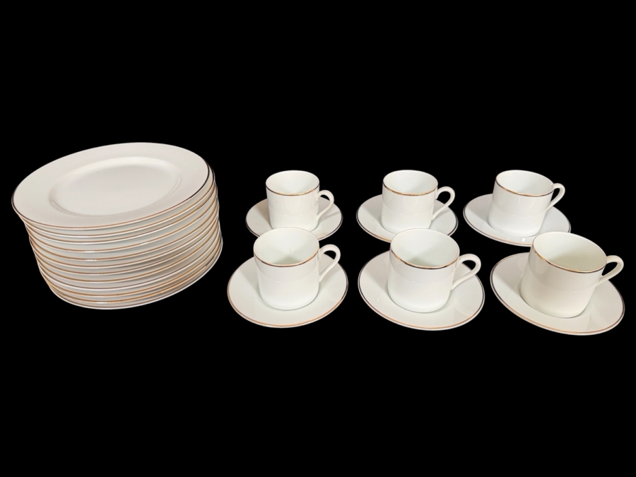 Tiffany & Co. Gold Band Contemporary Bone China Six Person Demitasse Espresso Service Collection [Photo 2]