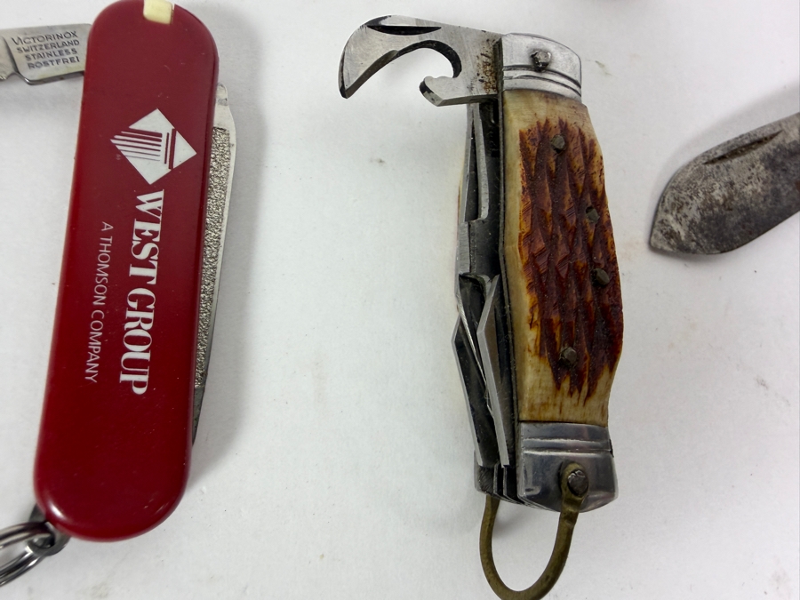 Collection of Twelve Vintage and Contemporary Pocket Knives (Including Swiss Army, Colonial, Advertising, and Barlow Styles) [Photo 8]