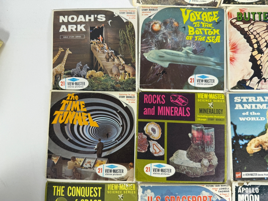 Vintage 1950s–1970s GAF and Sawyer's View-Master Toy Viewer Grouped With A Large Collection Of Twenty-Eight 3-Reel Packets [Photo 5]