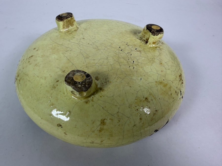 Vintage Chinese Crackle-Glazed Ceramic Covered Tri-Footed Vessel with Embossed Dragon Design 7.5W X 5.5H [Photo 10]