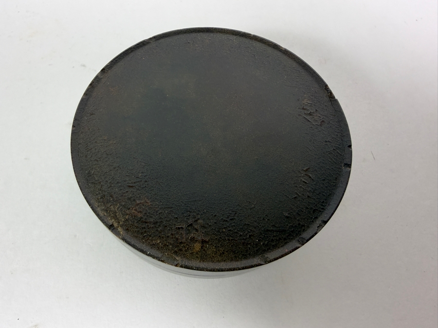 Stunning Antique Hand-Painted Miniature Portrait Snuff Trinket Box 3.25'W X 1'H (Side Of Lid Has a Crack - See Photos) 80.0g [Photo 10]