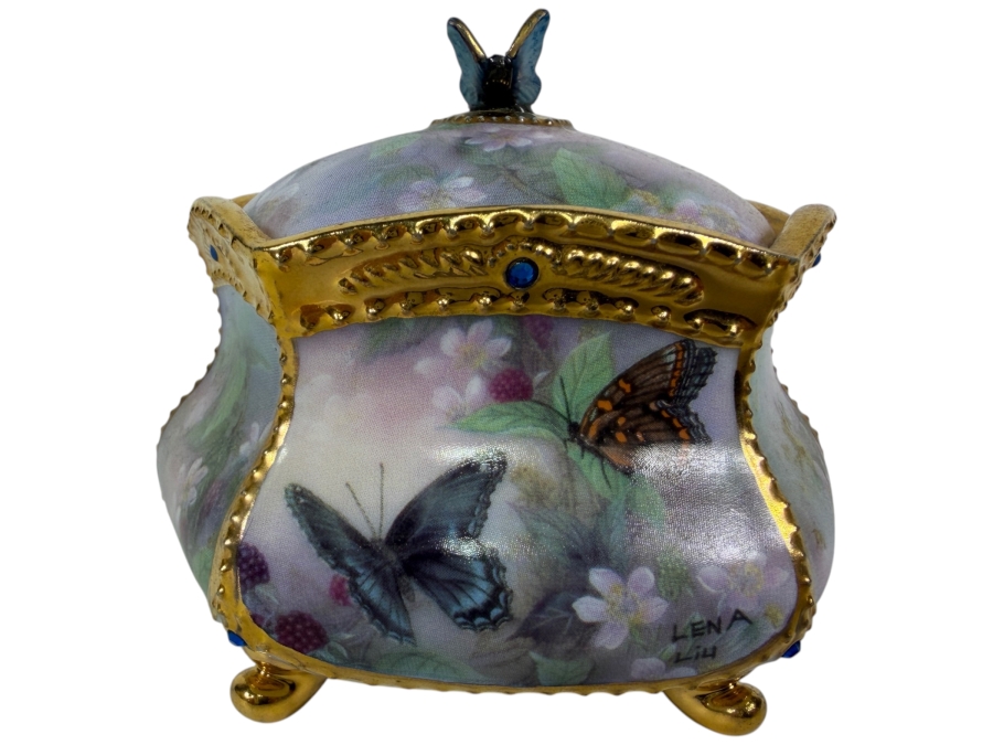 Limited Edition Flights of Fancy Lena Liu's Enchanted Wings Porcelain Music Box Featuring Music Wind Beneath My Wings 2001 3.5'H