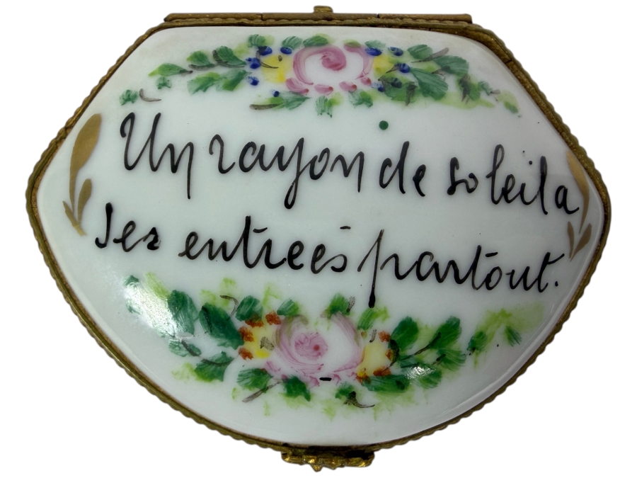 Vintage Hand-Painted Limoges Porcelain Trinket Box 2.5'W