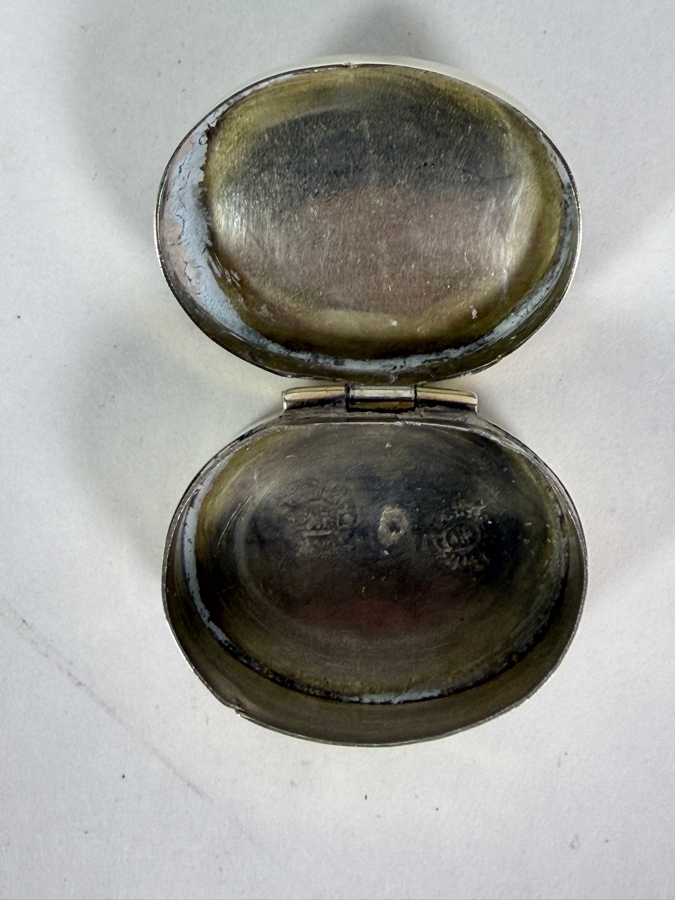 Vintage Mexican Sterling Silver Trinket Pill Box with Cabochon Green Agate 10.5g [Photo 4]