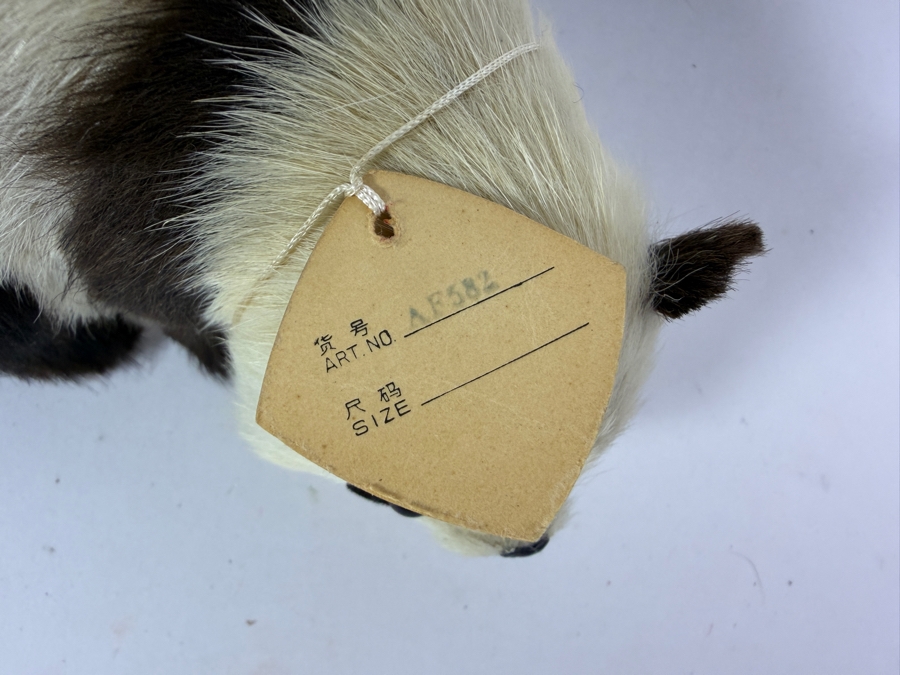 Vintage Real-Fur Panda Figurine from Shanghai, China Featuring Original 'Golden Leaf' Red Tag 5.5'W X 2.5'H [Photo 4]