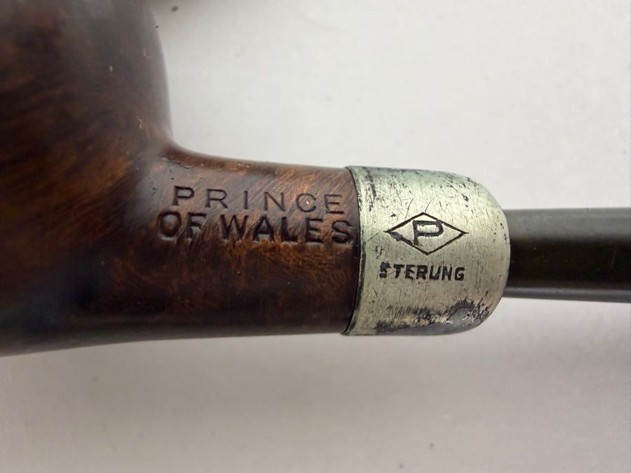 Collection of (16) Smoking Pipes - See Photos for Individual Pipe Brands [Photo 2]