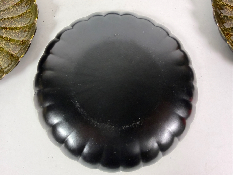 (6) Vintage Japanese Lacquer Scallop Plates 7'W [Photo 6]