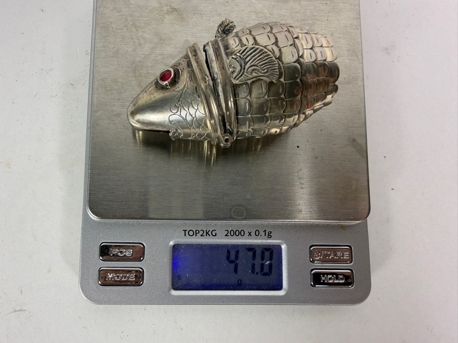 Articulated Silver Fish Spice Box or Container Missing Tail 2.5'L 47g [Photo 9]