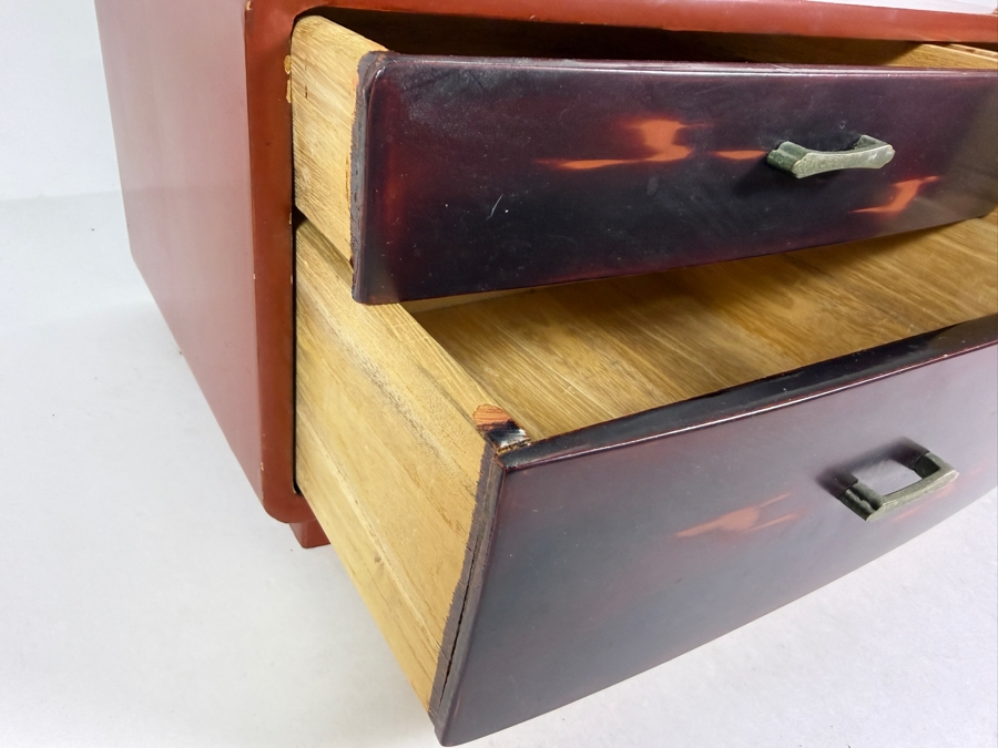 Vintage Japanese Red Lacquer Kyodai Tabletop Vanity 14W X 7.5D X 21H [Photo 5]