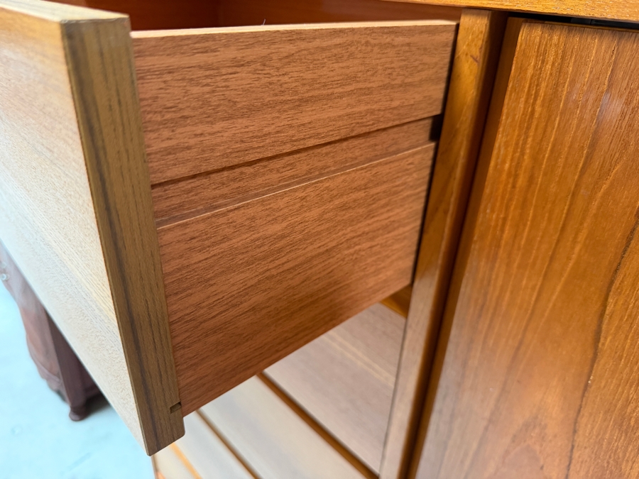 Vintage Mid-Century Modern Teak Veneer Dresser Gentleman's Chest 48W X 18D X 45H [Photo 3]