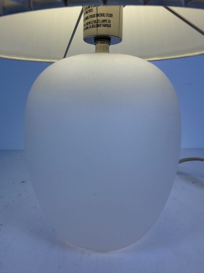 CB2 Allure Table Lamp 16H [Photo 3]