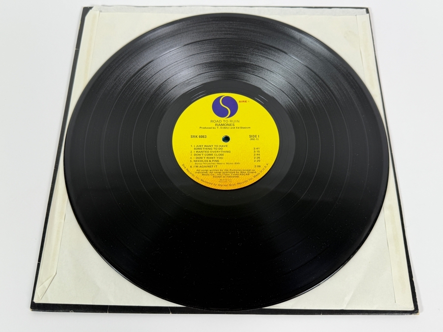 Ramones - Road to Ruin - Sire - SRK 6063 - 1978 - Vinyl Record [Photo 3]