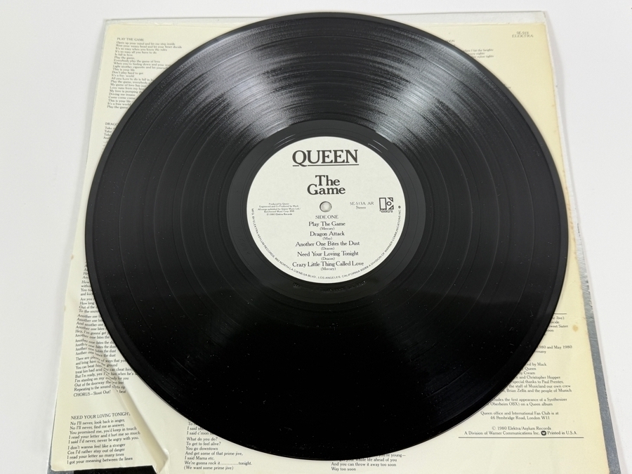 Queen - The Game - Elektra - 5E-513A AR - 1980 - Vinyl Record [Photo 3]
