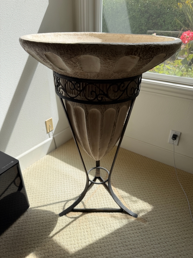 Just Added - Pedestal Planter 23.5W X 36.5H [Photo 2]